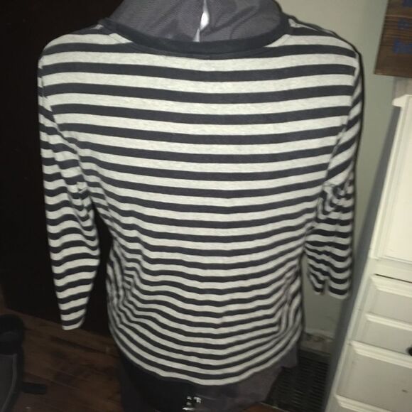 Lands End XL cropped striped shirt - Picture 2 of 3